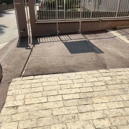 Simply Apartment